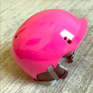 Smith Gage jr. pink girls helmet for ski/snowboard
